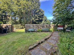 Photo 30- click for photo gallery